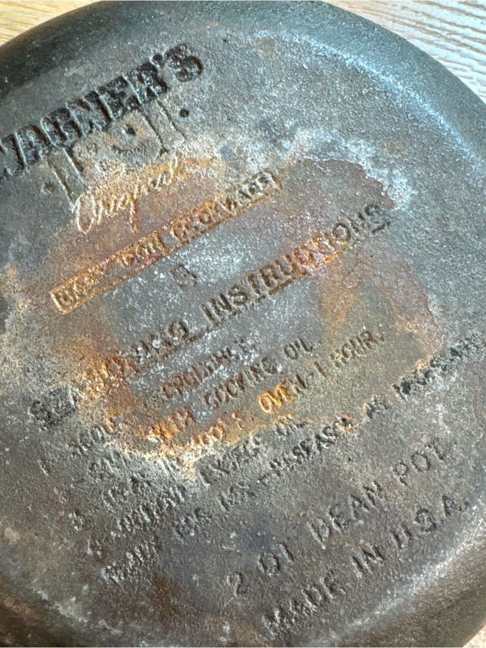 Wagner's 1891 Cast Iron Bean Pot 2 Quarts Made In USA